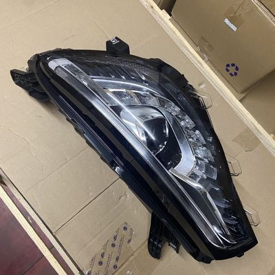 2019- Model MG HS laag geconfigureerde linker koplamp met OEM-nummer 10419993