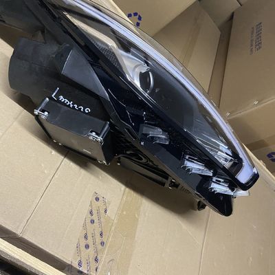 MG ZS 2019 Witte linker- en rechterhoofdlamp OE 10550754 voor autobevestiging MG SAIC Plastic