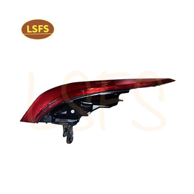 SAIC Maxus D60 Auto Achterdeur Remwaarschuwlamp 12V C00160067 OEM Achterlicht