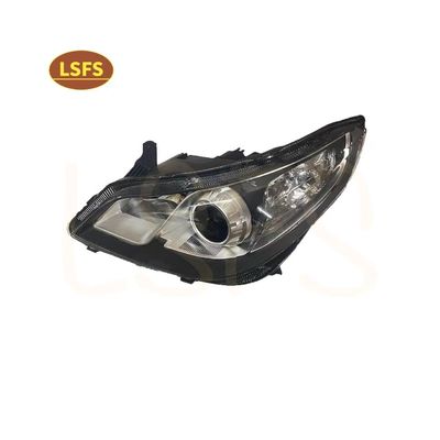 Voorlicht voor de voorzijde van de voorzijde van de motor voor MG 5 OE 30030323 2012-