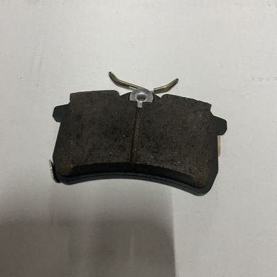 ROEWE I6 en MG5 Achterremkussens OE 10400936 voor klantvereisten