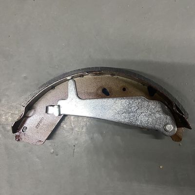 Auto model T60 Achterremplakken OE C00168948 voor SAIC Maxus Superior remvermogen